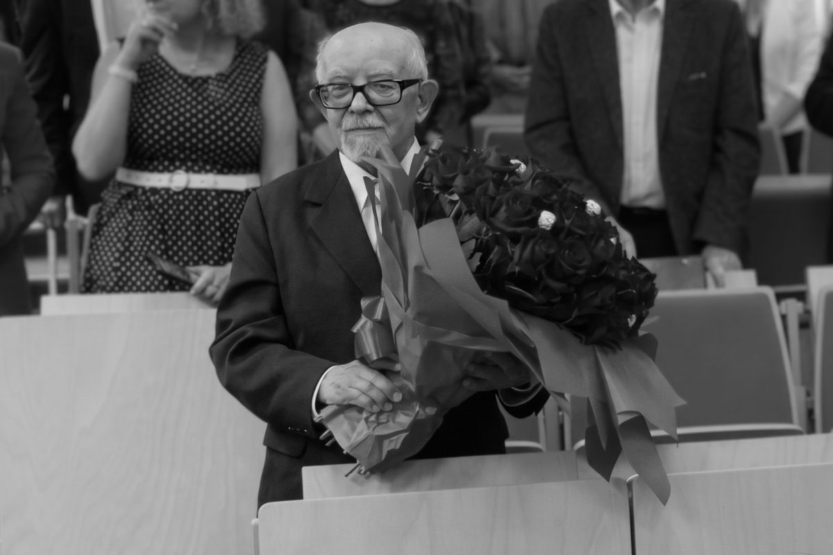 Zdjęcie do artykułu: Zmarł prof. Jan Pacławski